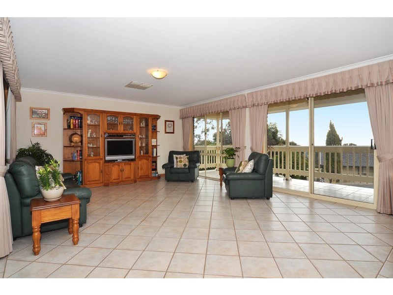 31B Seaview Drive, Happy Valley SA 5159