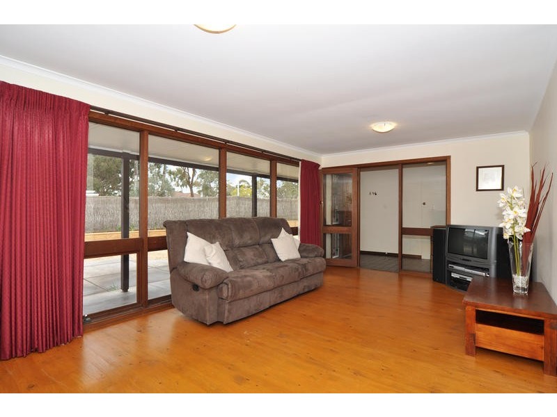 5 Lysander Place, Flagstaff Hill SA 5159