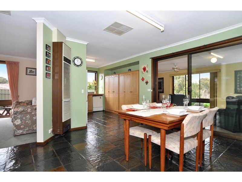 48 Summerford Road, Aberfoyle Park SA 5159