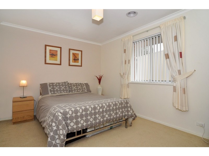 19 Justine Street, Flagstaff Hill SA 5159