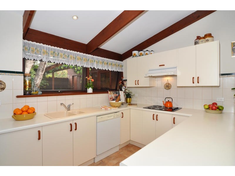 14 Gorelon Drive, Flagstaff Hill SA 5159