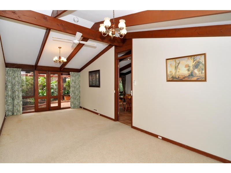 14 Gorelon Drive, Flagstaff Hill SA 5159