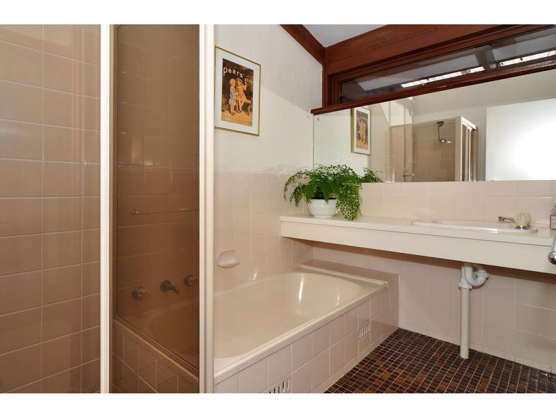 14 Gorelon Drive, Flagstaff Hill SA 5159