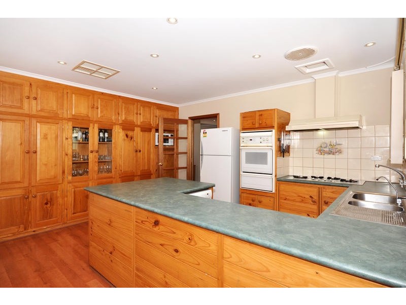 4 Moffatt Court, Flagstaff Hill SA 5159