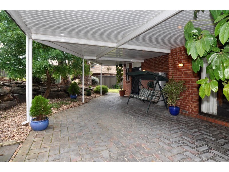 6 Woodland Grove, Aberfoyle Park SA 5159
