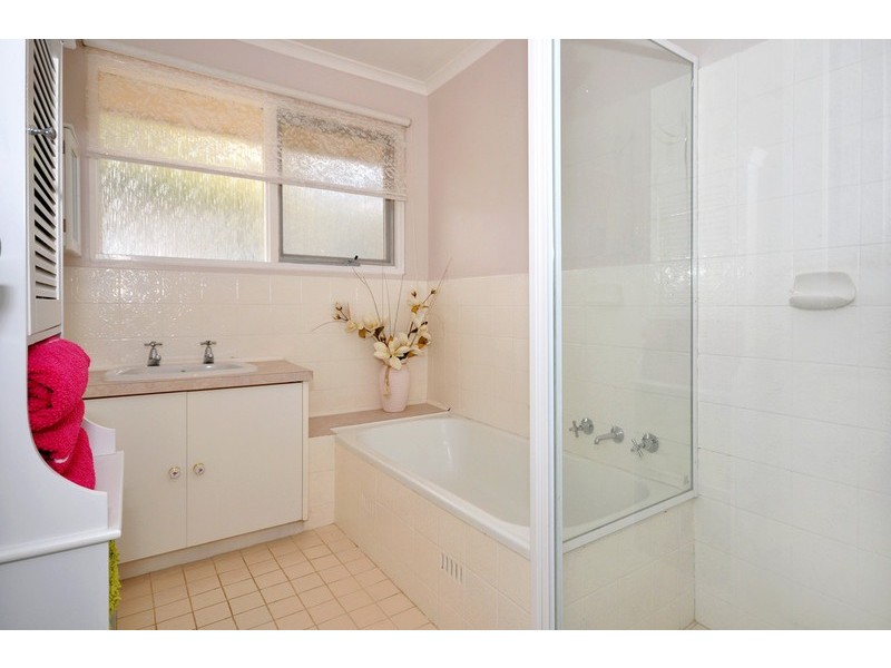 158 Black Road, Flagstaff Hill SA 5159