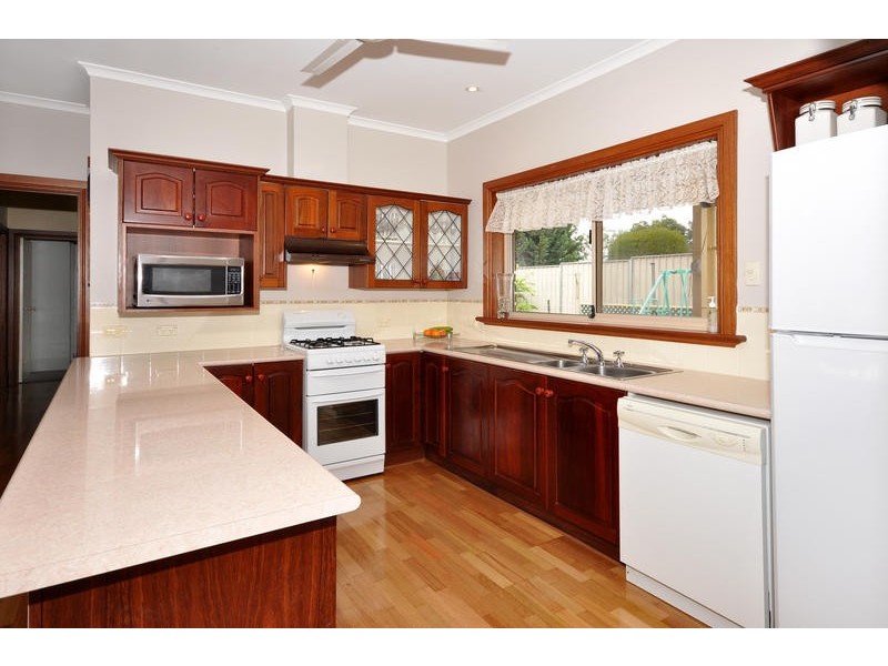 4 Abiona Street, Flagstaff Hill SA 5159