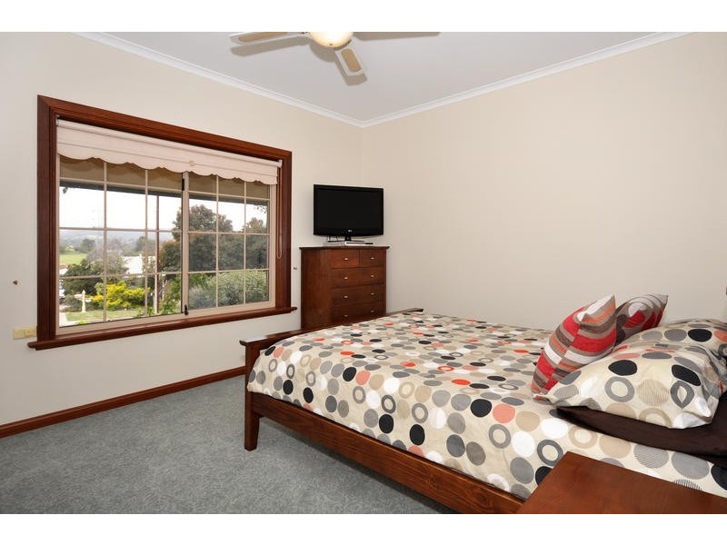 4 Abiona Street, Flagstaff Hill SA 5159
