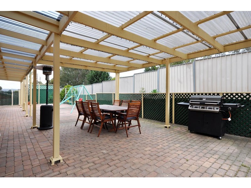 4 Abiona Street, Flagstaff Hill SA 5159