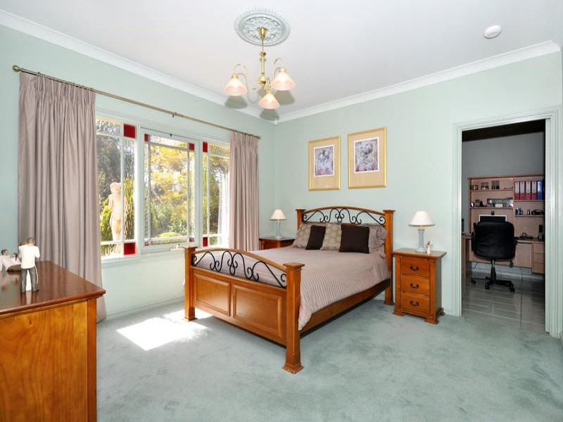 23 Craigburn Drive, Flagstaff Hill SA 5159