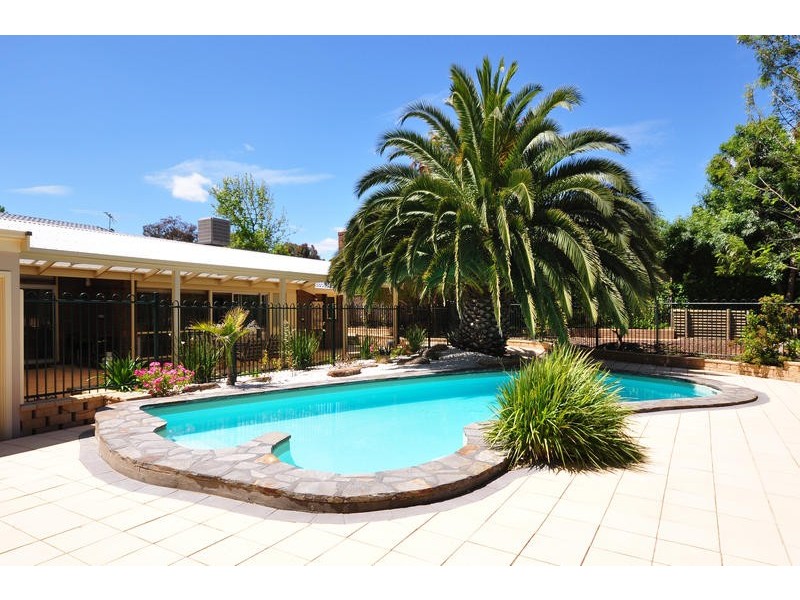 86 Fairlie Drive, Flagstaff Hill SA 5159