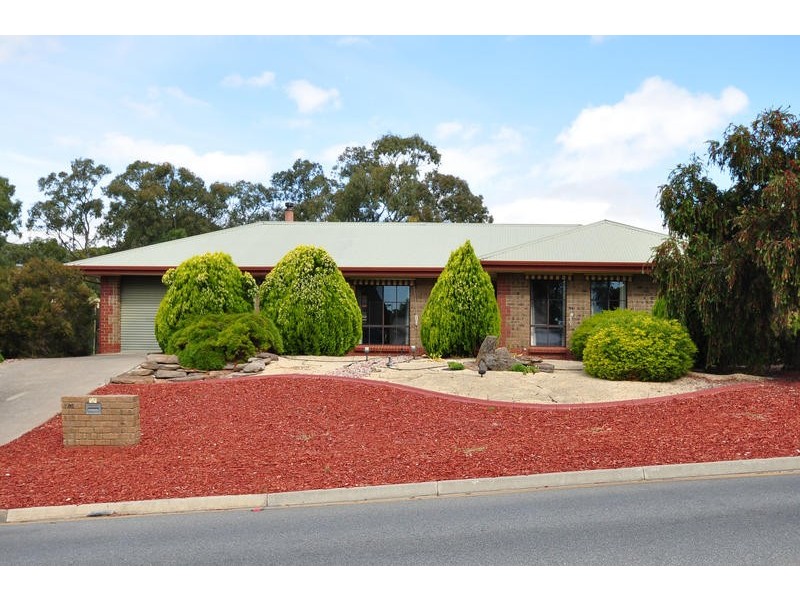 90 Fraser Avenue, Happy Valley SA 5159