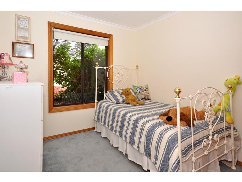 90 Fraser Avenue, Happy Valley SA 5159