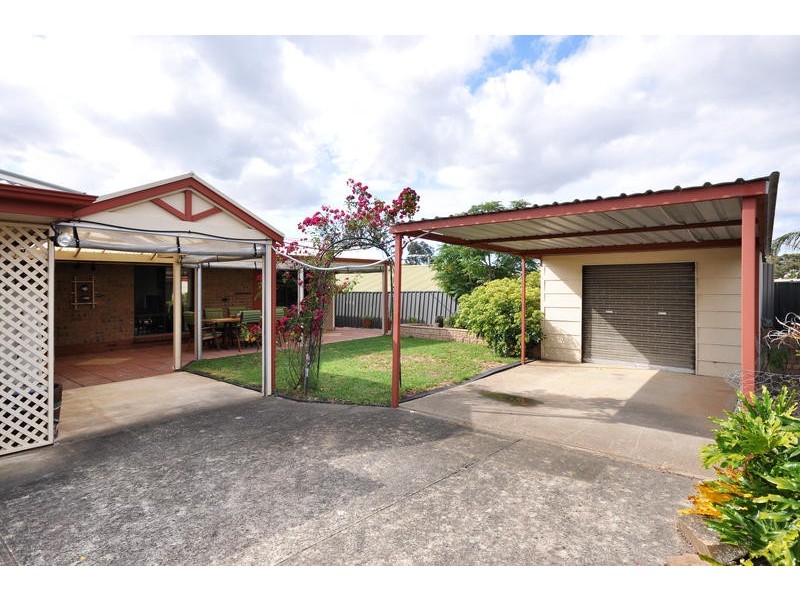 90 Fraser Avenue, Happy Valley SA 5159