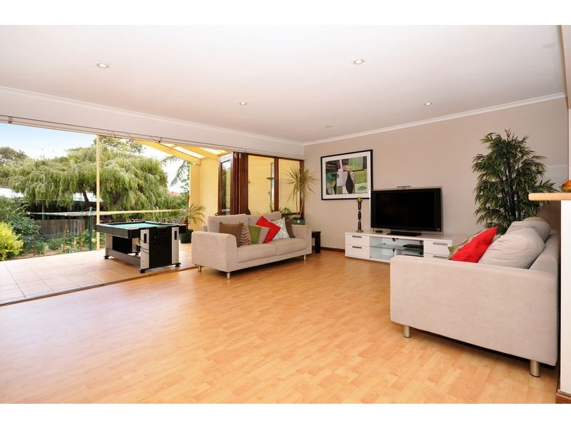 17 Proctor Street, Flagstaff Hill SA 5159