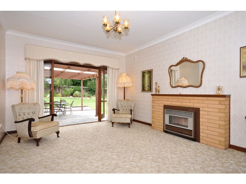 92 Ridgway Drive, Flagstaff Hill SA 5159