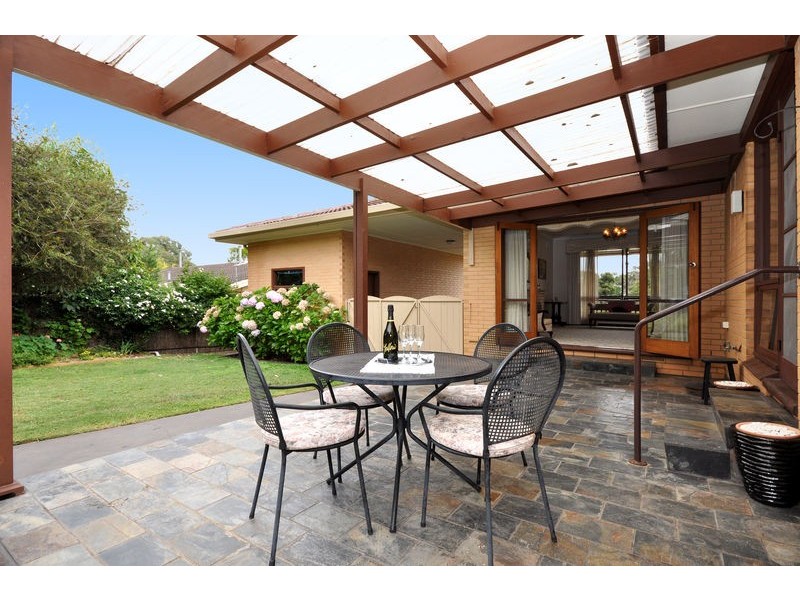 92 Ridgway Drive, Flagstaff Hill SA 5159