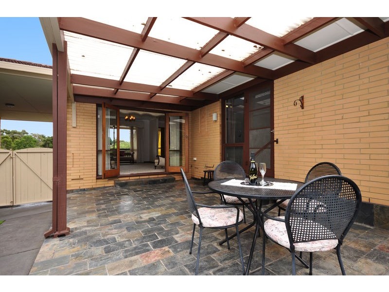 92 Ridgway Drive, Flagstaff Hill SA 5159