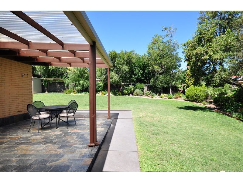 92 Ridgway Drive, Flagstaff Hill SA 5159