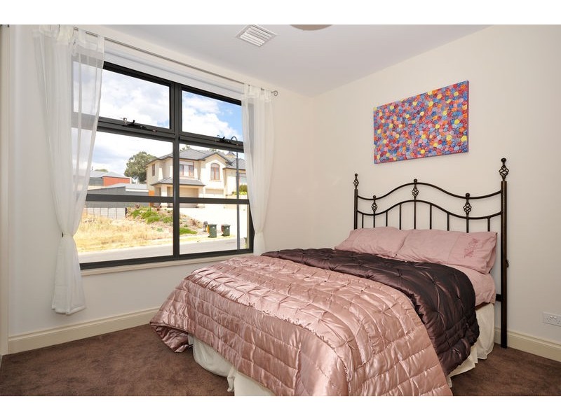 13 Evergreen Parade, Flagstaff Hill SA 5159