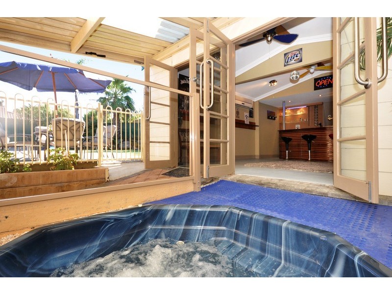 2 Peter Court, O’halloran Hill SA 5158