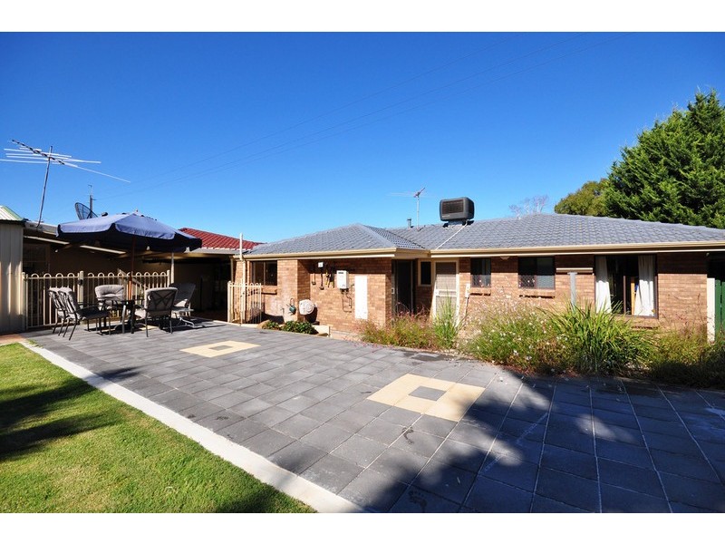 2 Peter Court, O’halloran Hill SA 5158