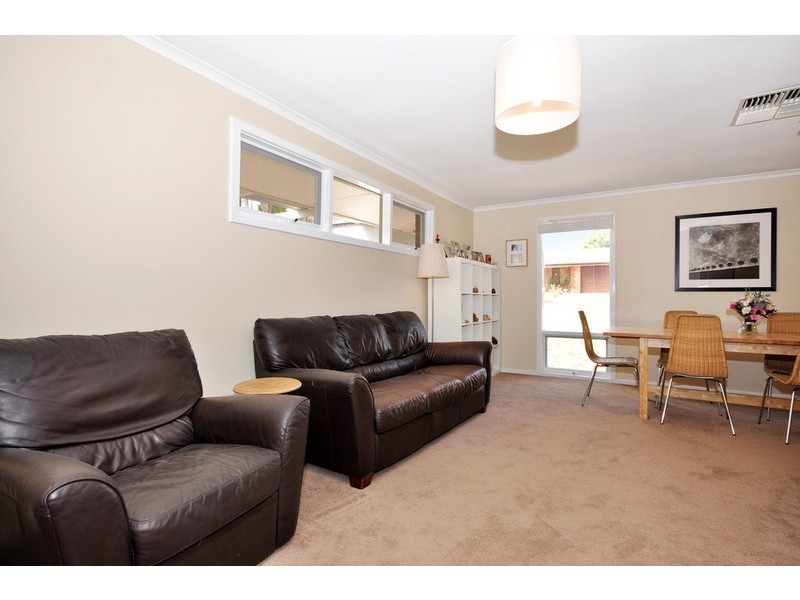 11 Dalpura Grove, Aberfoyle Park SA 5159