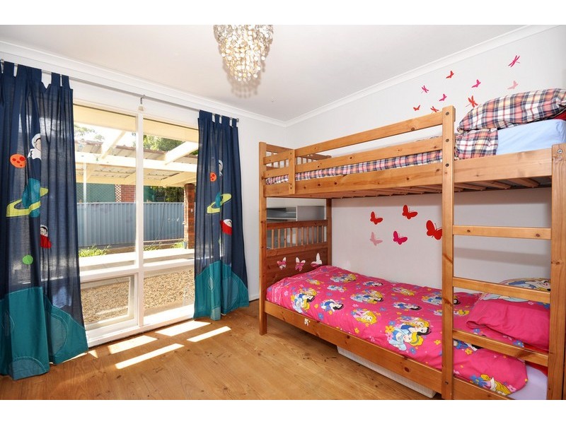 11 Dalpura Grove, Aberfoyle Park SA 5159