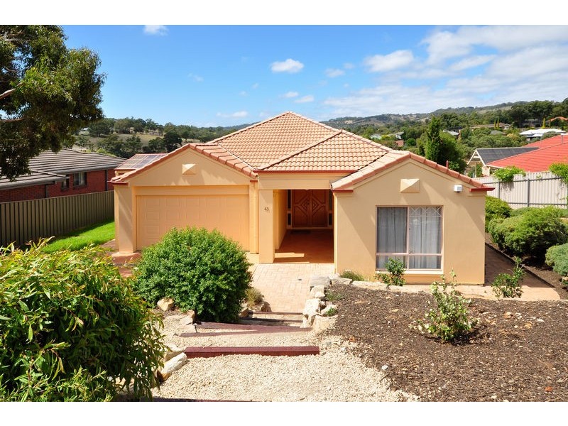 43 Sandalwood Crescent, Flagstaff Hill SA 5159