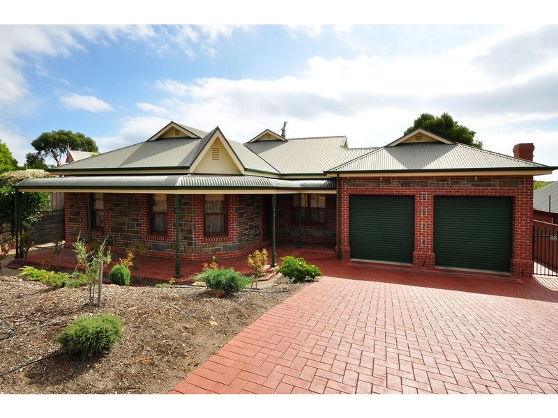 2 Heron Place, Flagstaff Hill SA 5159