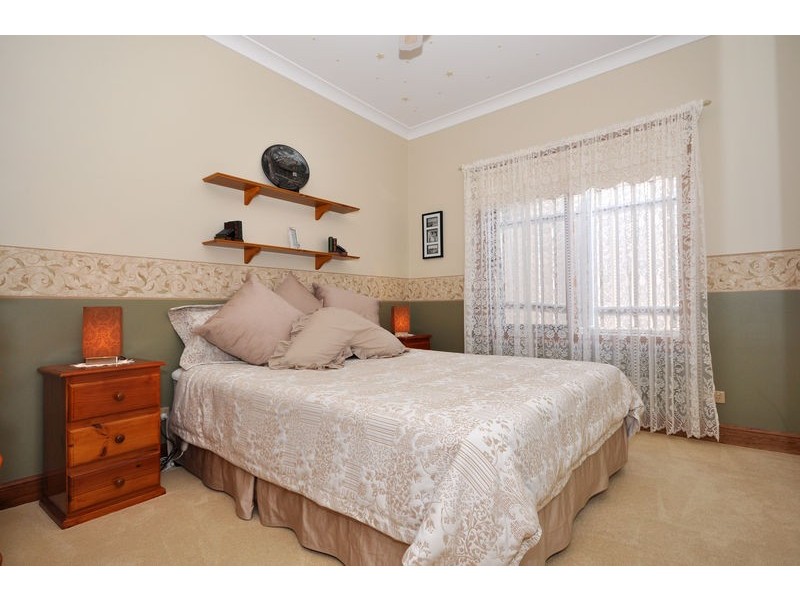 2 Heron Place, Flagstaff Hill SA 5159