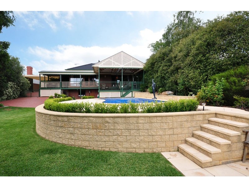 2 Heron Place, Flagstaff Hill SA 5159