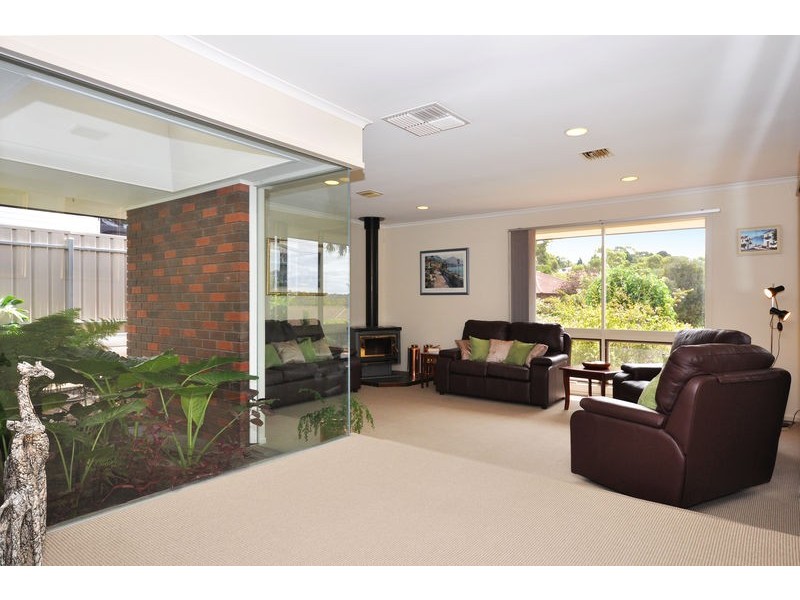 9 Katherine Court, Flagstaff Hill SA 5159