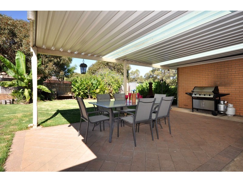 4 Ivy Street, Aberfoyle Park SA 5159