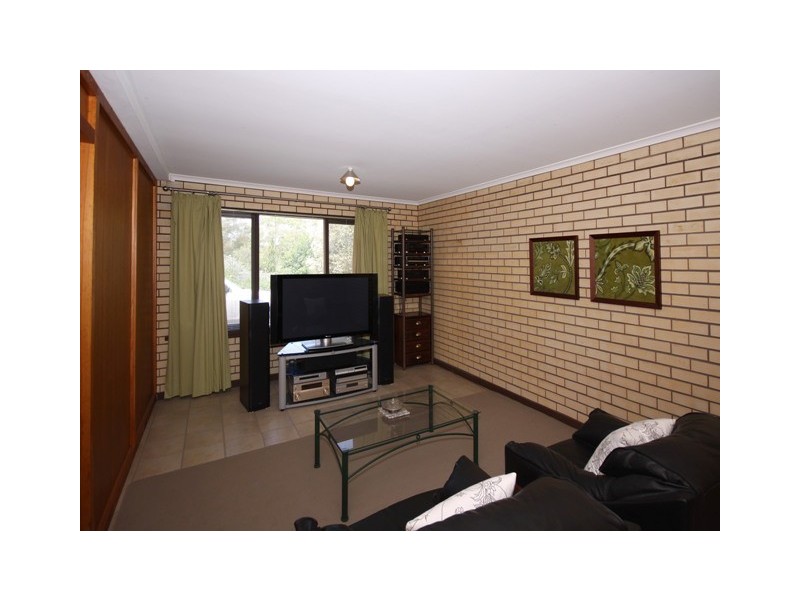 42 Ridgway Drive, Flagstaff Hill SA 5159