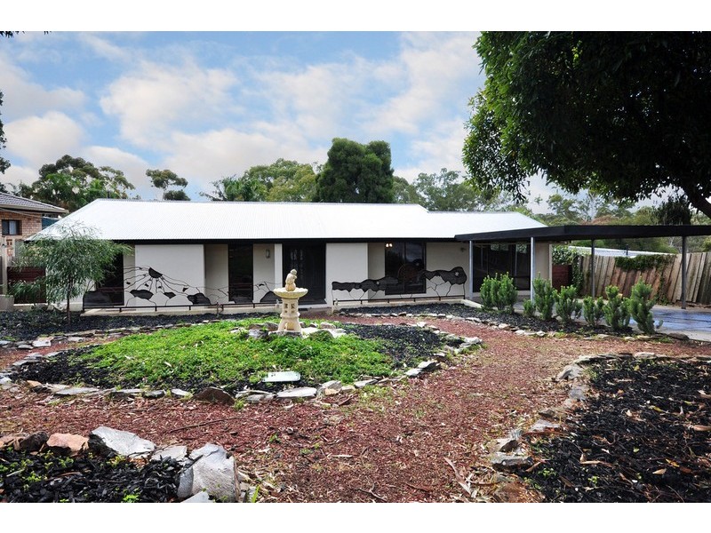 93 Black Road, Flagstaff Hill SA 5159