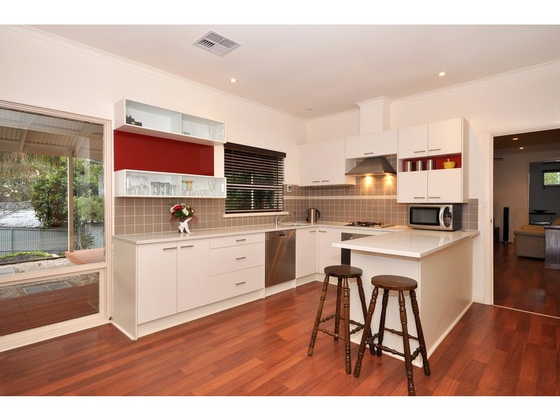 93 Black Road, Flagstaff Hill SA 5159