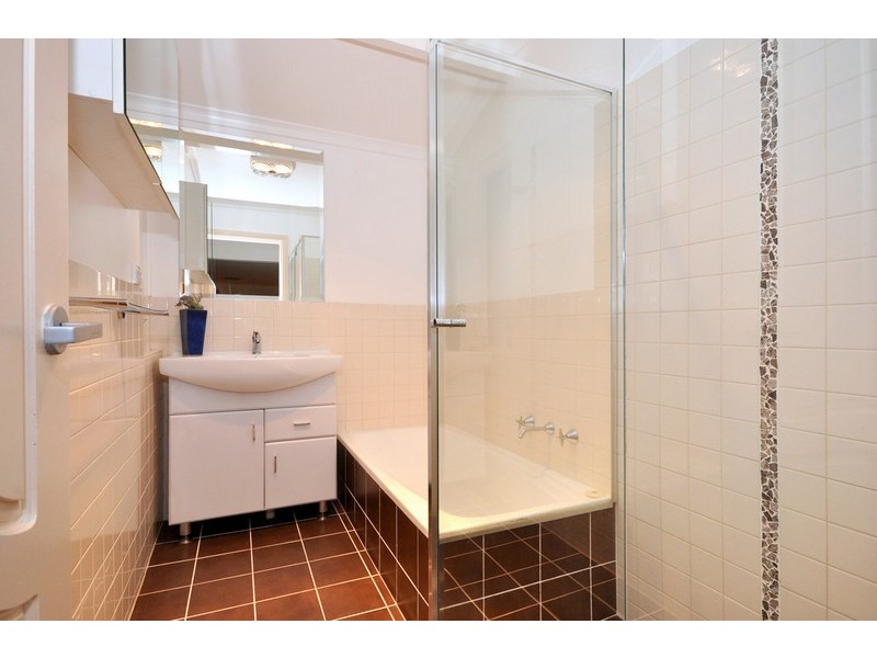 93 Black Road, Flagstaff Hill SA 5159