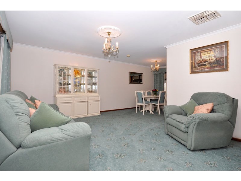 18 Cosgrove Crescent, Old Reynella SA 5161