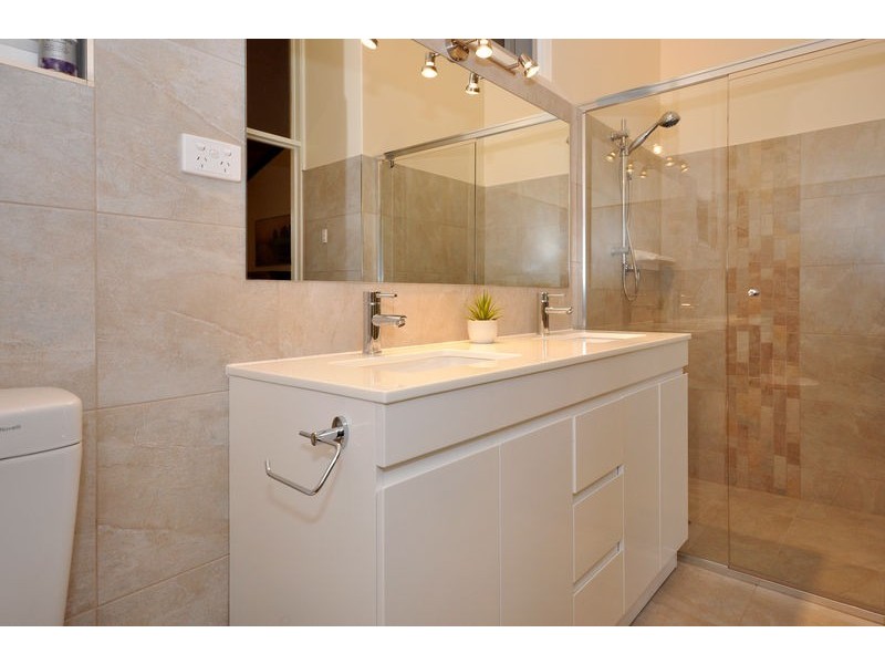 4 Glenarm Court, Flagstaff Hill SA 5159