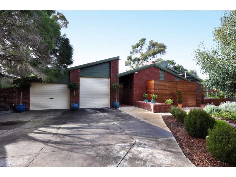 4 Glenarm Court, Flagstaff Hill SA 5159