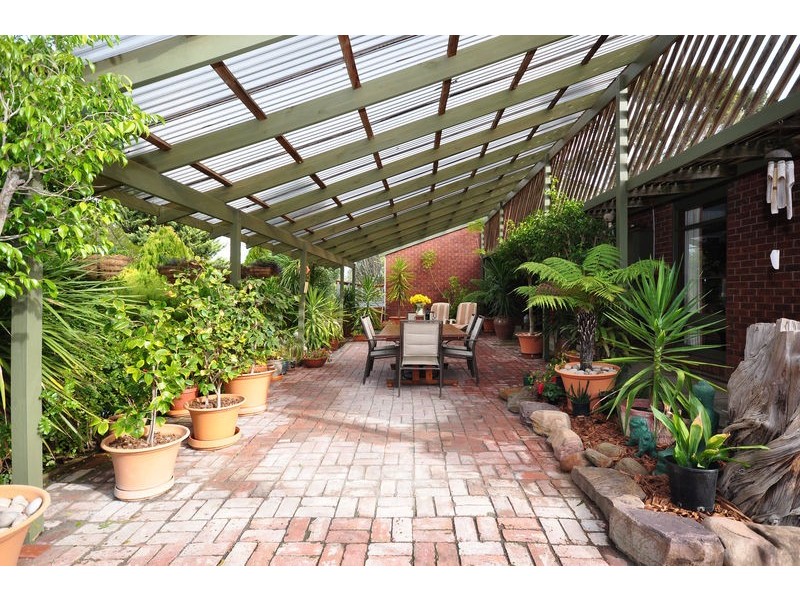 4 Glenarm Court, Flagstaff Hill SA 5159