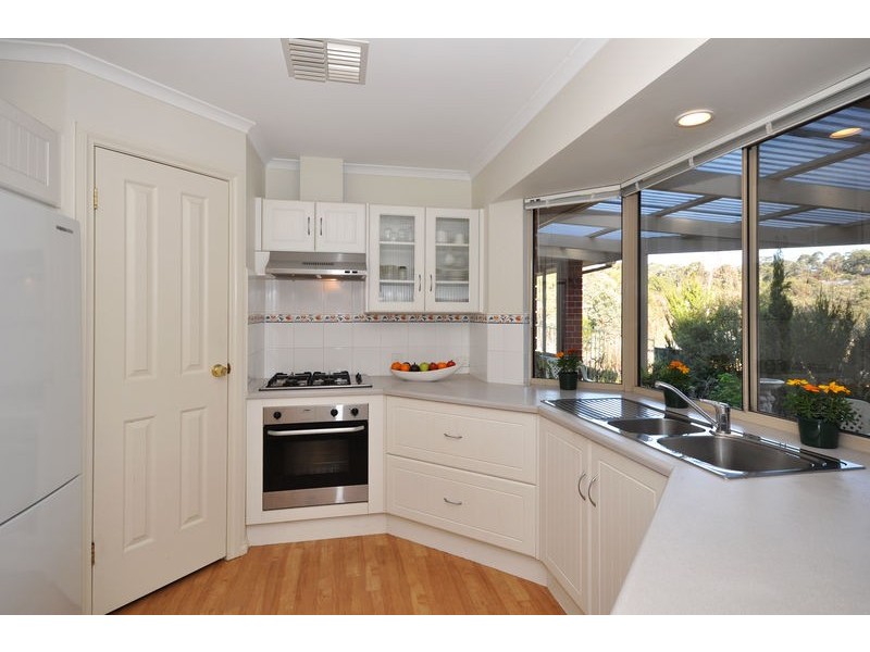 3 Kristen Court, Coromandel Valley SA 5051