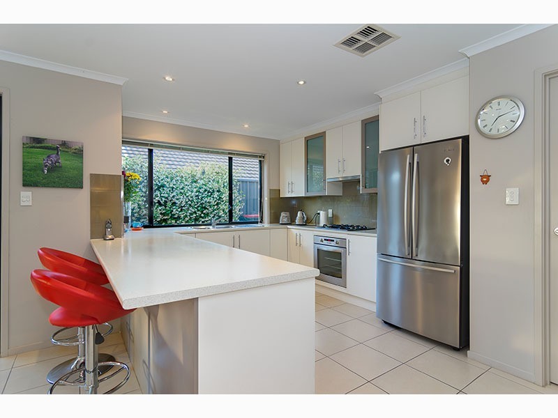 19 Acacia Grove, Flagstaff Hill SA 5159