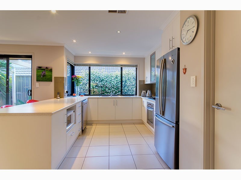 19 Acacia Grove, Flagstaff Hill SA 5159