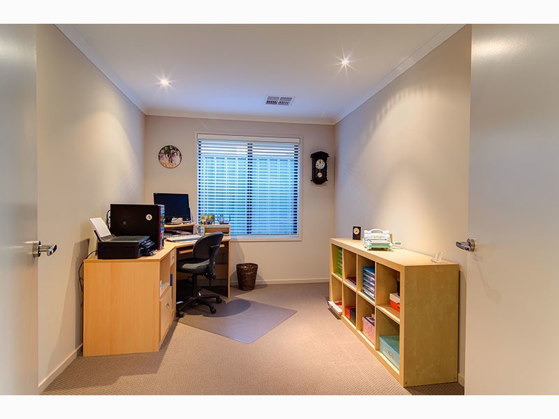 19 Acacia Grove, Flagstaff Hill SA 5159