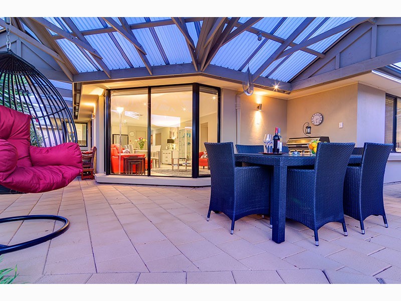 19 Acacia Grove, Flagstaff Hill SA 5159