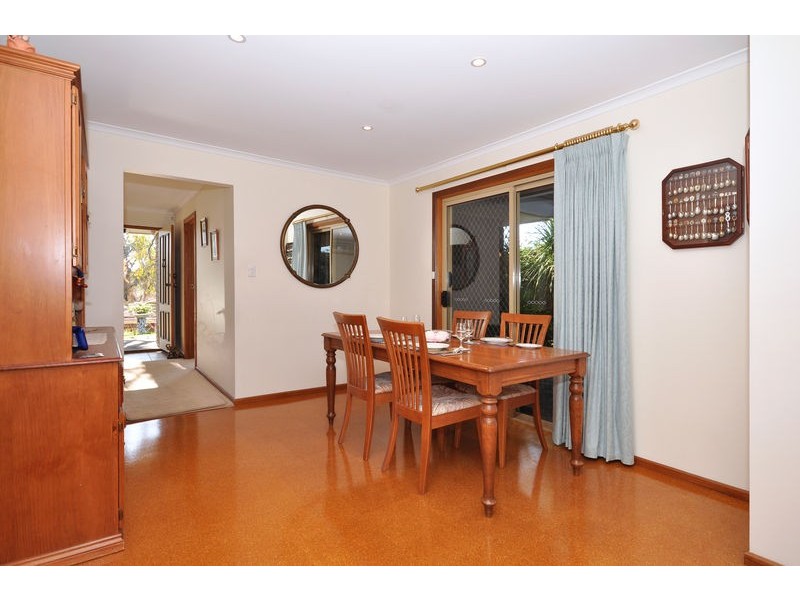 5 Petrel Court, Flagstaff Hill SA 5159