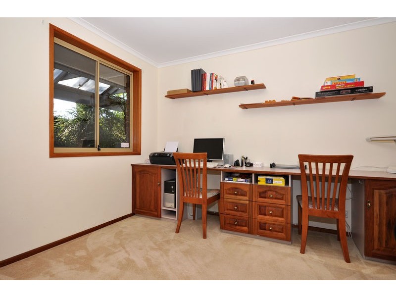 5 Petrel Court, Flagstaff Hill SA 5159