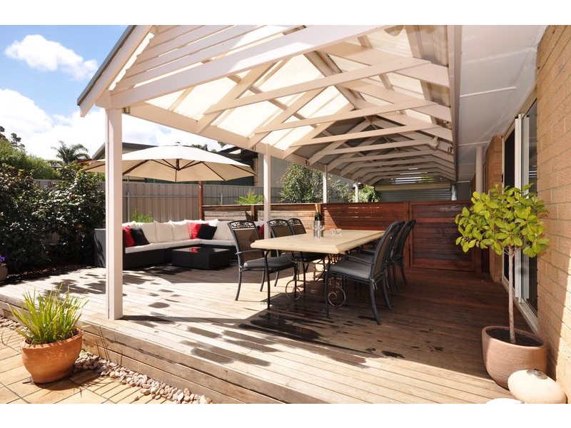 22 Caroline Street, Flagstaff Hill SA 5159